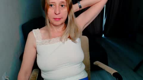 Snapshot of milanav chatting on 06.05.26 Milena online show from 06.05.26