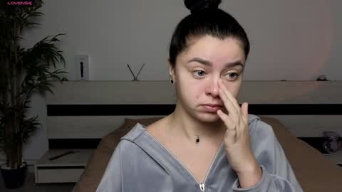 Mila online show from 01.15.25