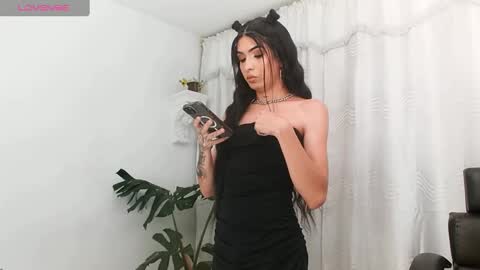 MILAN SANTANA online show from 12.03.24