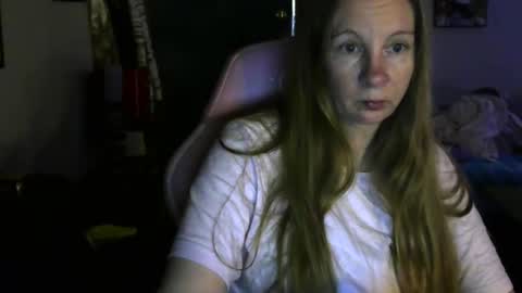 Mila online show from 04.22.26