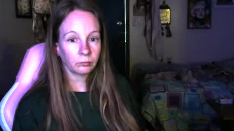 Mila online show from 04.23.26