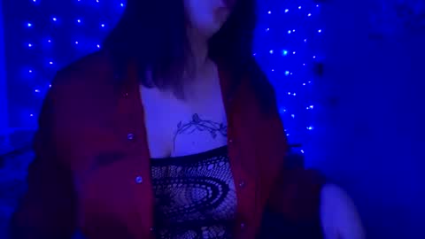 Milaxcute online show from 02.15.25