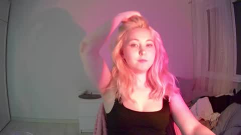 Milena new nonude shy blonde natural online show from 02.12.26