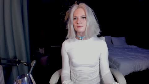 Snapshot of milena_marshmallows chatting on 12.04.24 Milena online show from 12.04.24