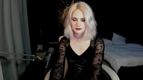 Snapshot of milena_marshmallows chatting on 12.14.24 Milena online show from 12.14.24