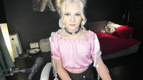 Milena online show from 04.30.26