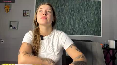 Snapshot of miley_and_michael chatting on 08.09.26 Miley and Michael online show from 08.09.26