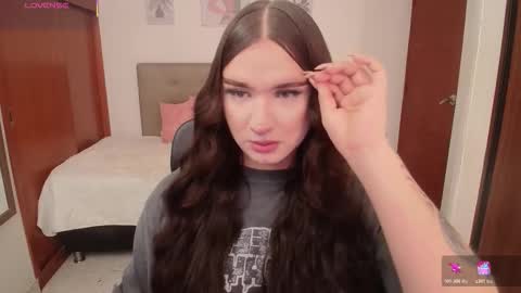 Miley online show from 01.12.26