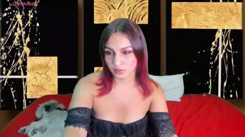 Snapshot of miley_kane chatting on 02.12.25 miley_kane online show from 02.12.25