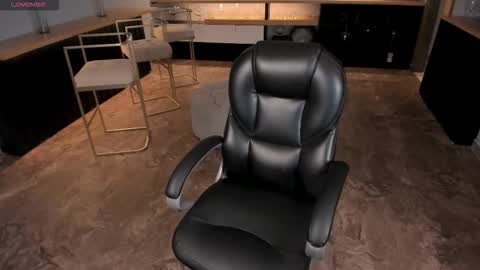 Snapshot of mileycruz_ chatting on 09.14.25 Miley Cruz IG miley model23 online show from 09.14.25