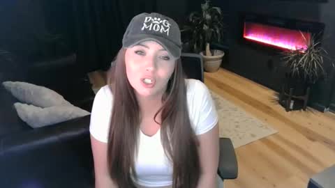 Miley Madness online show from 12.10.24