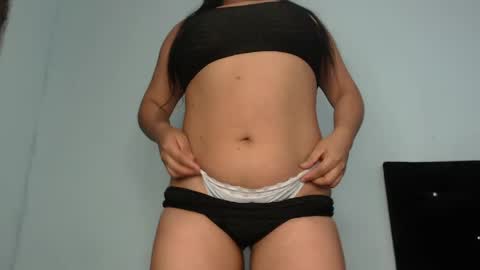 Anay velez online show from 04.24.26