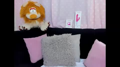 Antonella online show from 11.20.25