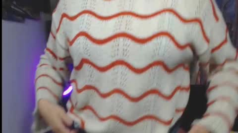 Valeria online show from 11.18.25