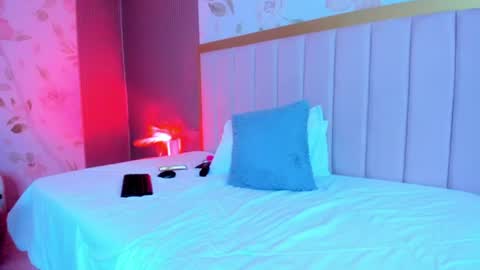 Snapshot of milfcattaleya chatting on 07.26.26 Cattaleya Milf online show from 07.26.26