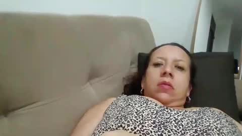 milfevha online show from 09.08.25