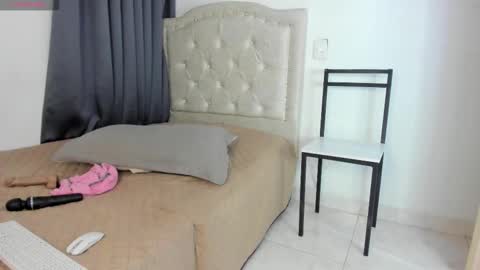 Snapshot of milfnew chatting on 11.09.25 Nataly online show from 11.09.25