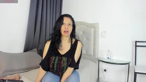 Snapshot of milfnew chatting on 11.12.25 Nataly online show from 11.12.25