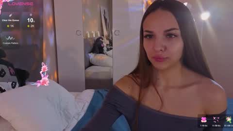 Milana online show from 11.19.25