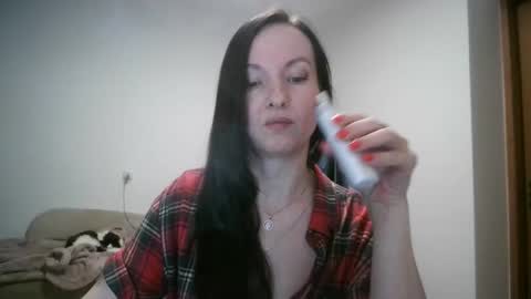 Snapshot of miliah chatting on 10.20.25 miliah online show from 10.20.25