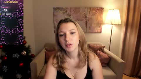 Snapshot of milinafox chatting on 01.08.26 milinafox online show from 01.08.26