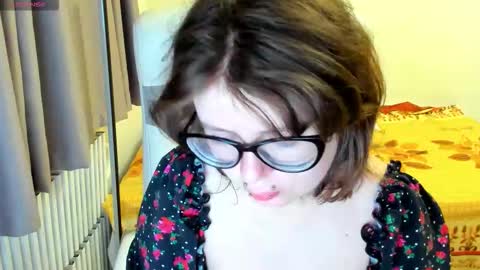 Snapshot of milisasweet chatting on 09.09.25 MilisaSweet online show from 09.09.25