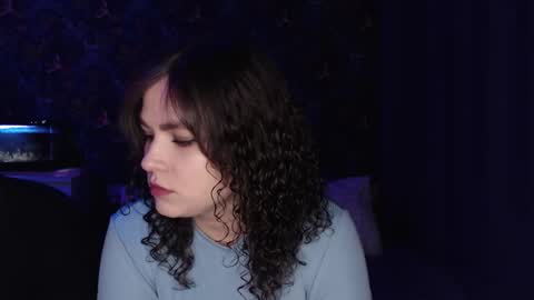 Stella and Neo online show from 12.16.25