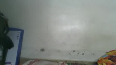 Snapshot of milk_titz chatting on 12.23.24 kinwity online show from 12.23.24