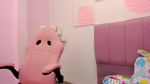 milk_zafira online show from 11.16.25