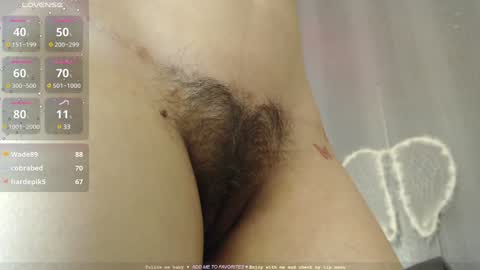 Snapshot of milker_amira chatting on 12.15.24 Amira online show from 12.15.24