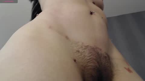 Snapshot of milker_amira chatting on 02.15.25 Amira online show from 02.15.25