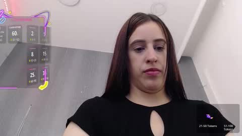 Snapshot of milker_amira chatting on 09.18.25 Amira online show from 09.18.25