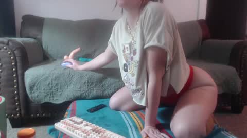 milknhunnny online show from 02.19.25