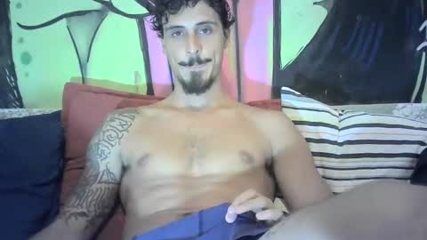 milkoffee online show from 03.08.25