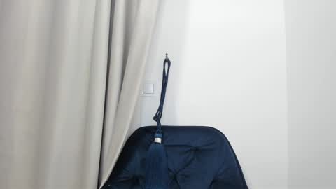 Snapshot of milkykandy chatting on 12.07.24 Livia online show from 12.07.24