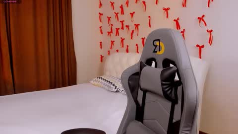 Milla or just Mi online show from 02.20.26