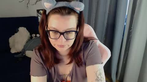 Snapshot of millapoolys chatting on 06.06.26 Milla online show from 06.06.26