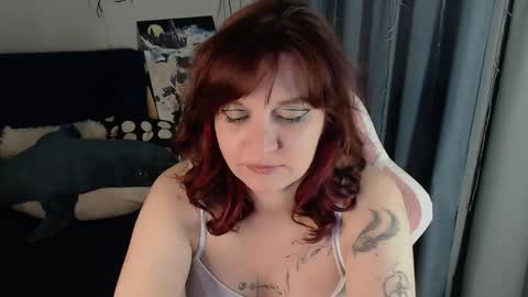 Snapshot of millapoolys chatting on 06.07.26 Milla online show from 06.07.26