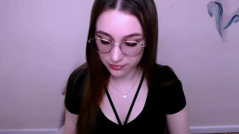 Milla online show from 04.22.26