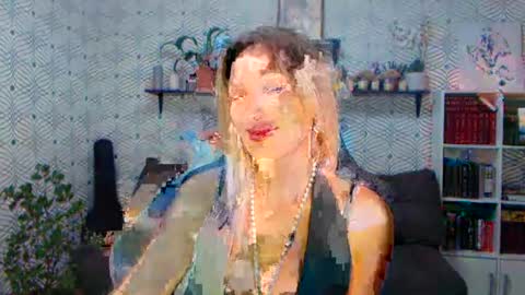 MillaXQueen online show from 06.14.26