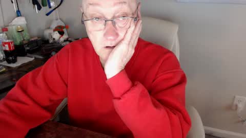 Snapshot of millenium0129 chatting on 12.29.24 millenium0129 online show from 12.29.24