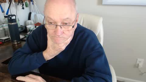 Snapshot of millenium0129 chatting on 11.10.25 millenium0129 online show from 11.10.25