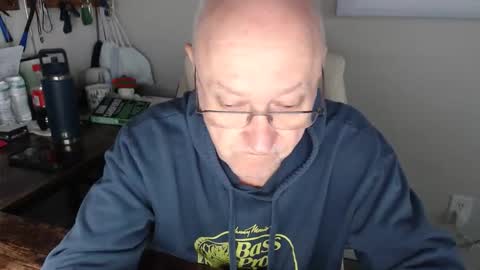 Snapshot of millenium0129 chatting on 11.30.25 millenium0129 online show from 11.30.25