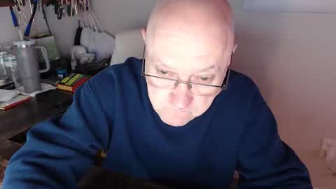 Snapshot of millenium0129 chatting on 02.16.26 millenium0129 online show from 02.16.26