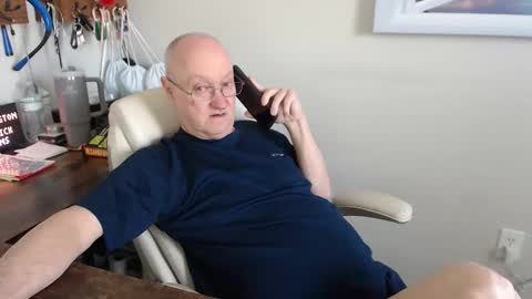 Snapshot of millenium0129 chatting on 03.25.26 millenium0129 online show from 03.25.26