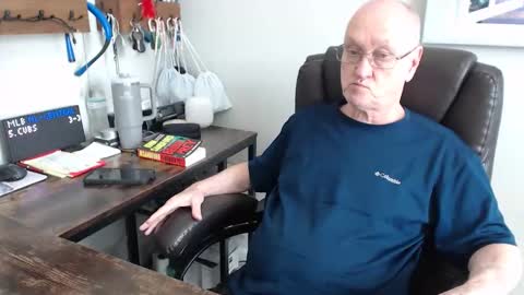 Snapshot of millenium0129 chatting on 04.02.26 millenium0129 online show from 04.02.26