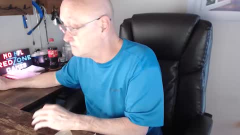 Snapshot of millenium0129 chatting on 04.06.26 millenium0129 online show from 04.06.26