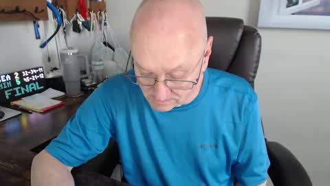 Snapshot of millenium0129 chatting on 04.08.26 millenium0129 online show from 04.08.26