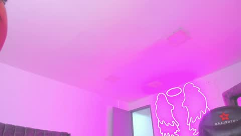 Snapshot of miller_silvana chatting on 04.11.26 miller_silvana online show from 04.11.26