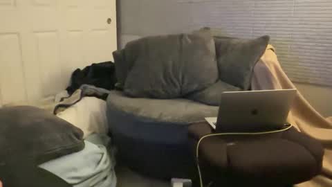 SlimnHungOH online show from 12.21.24